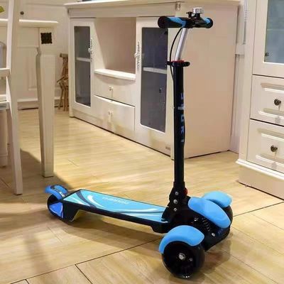 Exquisite Childrens 3 Wheel Scooter Folding Light Up Scooter Customizable